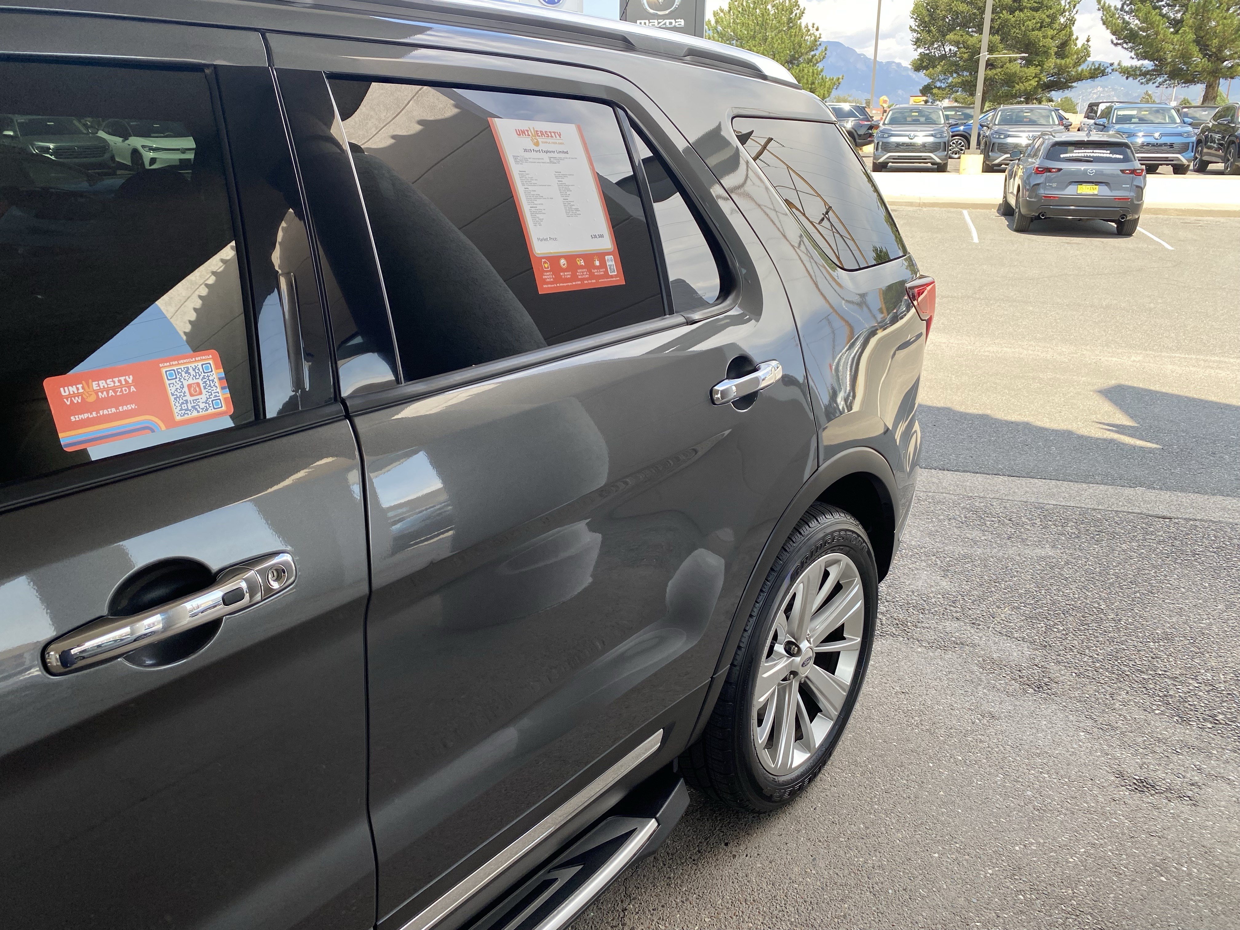 Used 2019 Ford Explorer Limited w/ Ford Safe & Smart Package AWD/4WD image 68