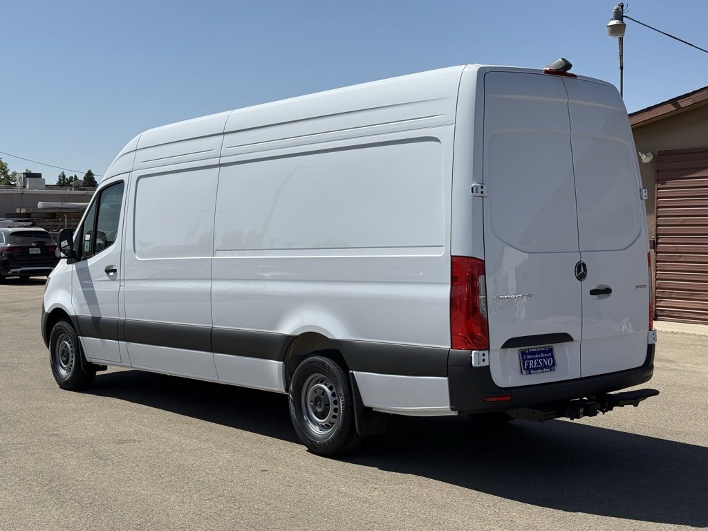 New 2025 Mercedes-Benz Sprinter 2500 image 2