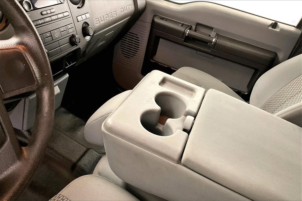 Used 2015 Ford F250 XL w/ Power Equipment Group image 14