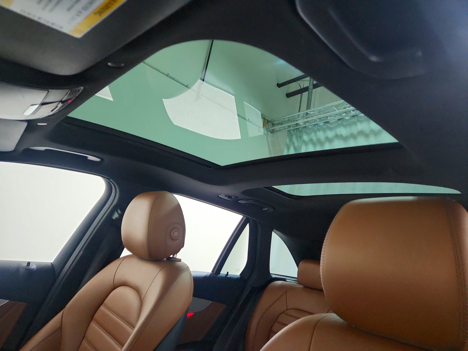 Certified 2022 Mercedes-Benz GLC 43 AMG 4MATIC image 20