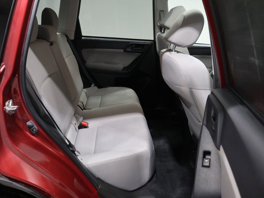 Used 2015 Subaru Forester 2.5i Premium image 21