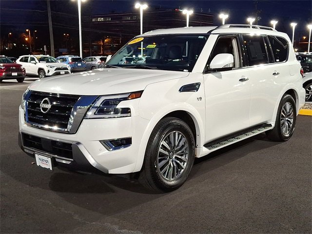 Used 2021 Nissan Armada SV w/ SV Appearance Package image 4