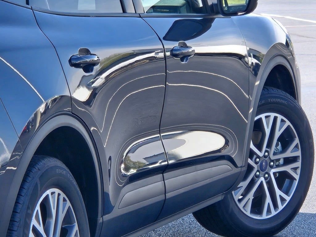 Used 2022 Ford Escape SEL w/ Technology Package image 13