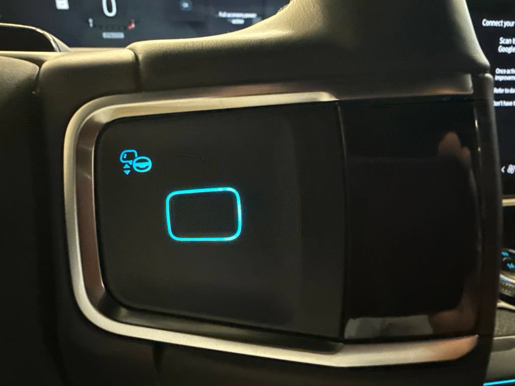 Used 2027 Ford Expedition Tremor w/ Driver's Package AWD/4WD image 19