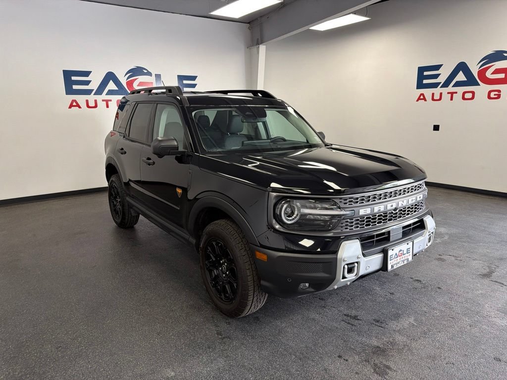 Used 2025 Ford Bronco Sport Badlands AWD/4WD image 1