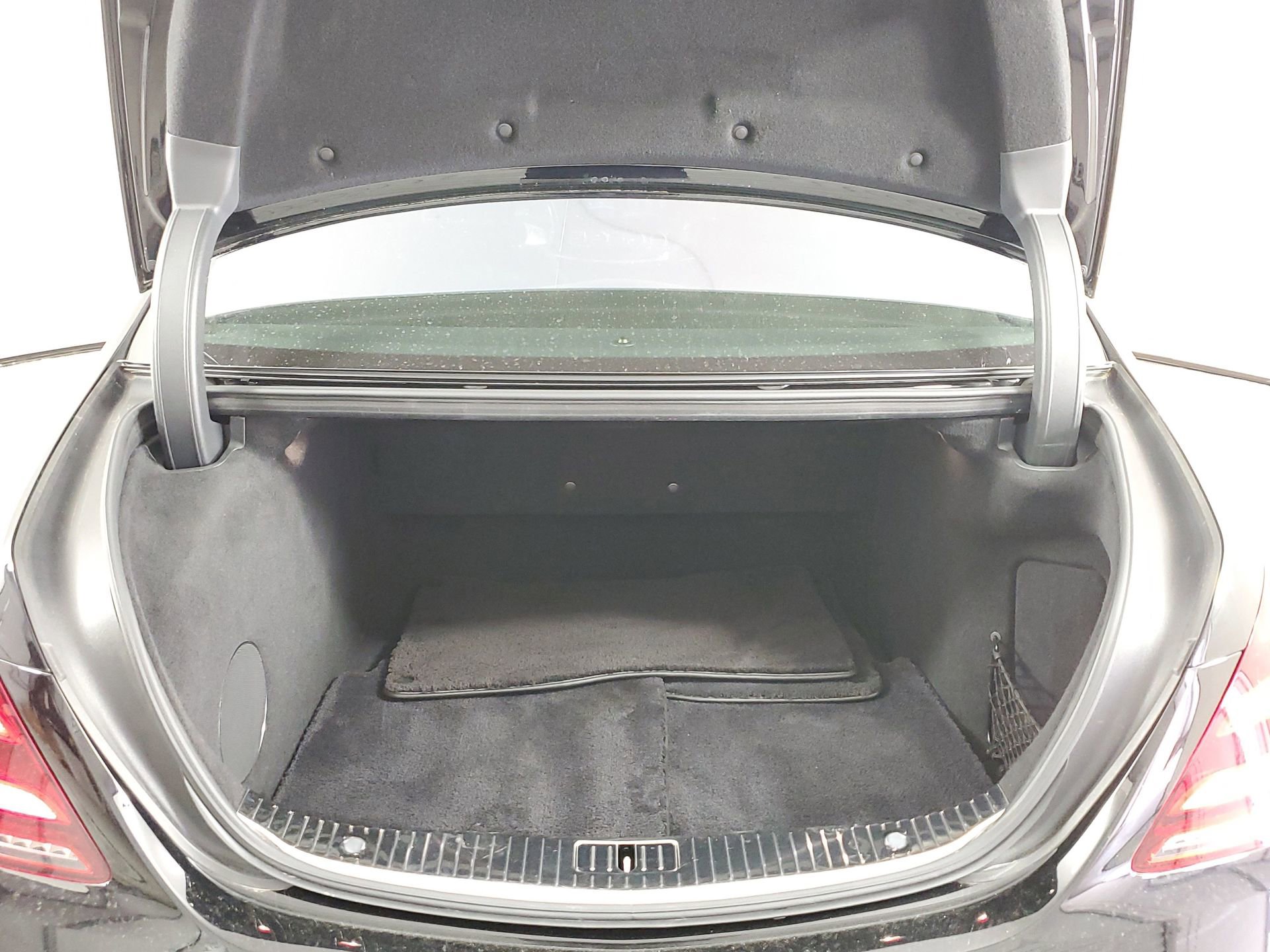 Used 2019 Mercedes-Benz Maybach S 650 image 21