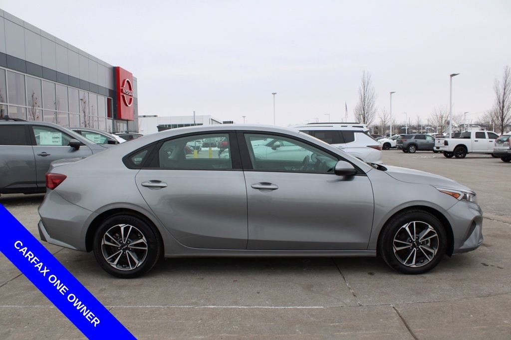 Used 2024 Kia Forte LXS image 6