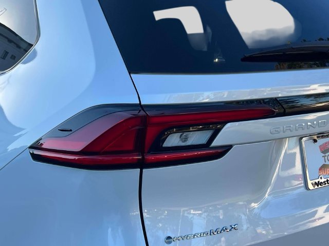 Certified 2026 Toyota Grand Highlander AWD Hybrid image 12