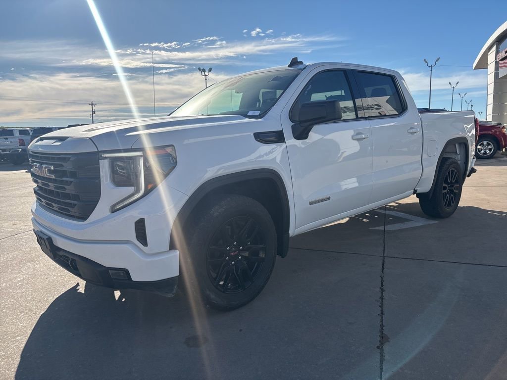 Used 2024 GMC Sierra 1500 Elevation image 2