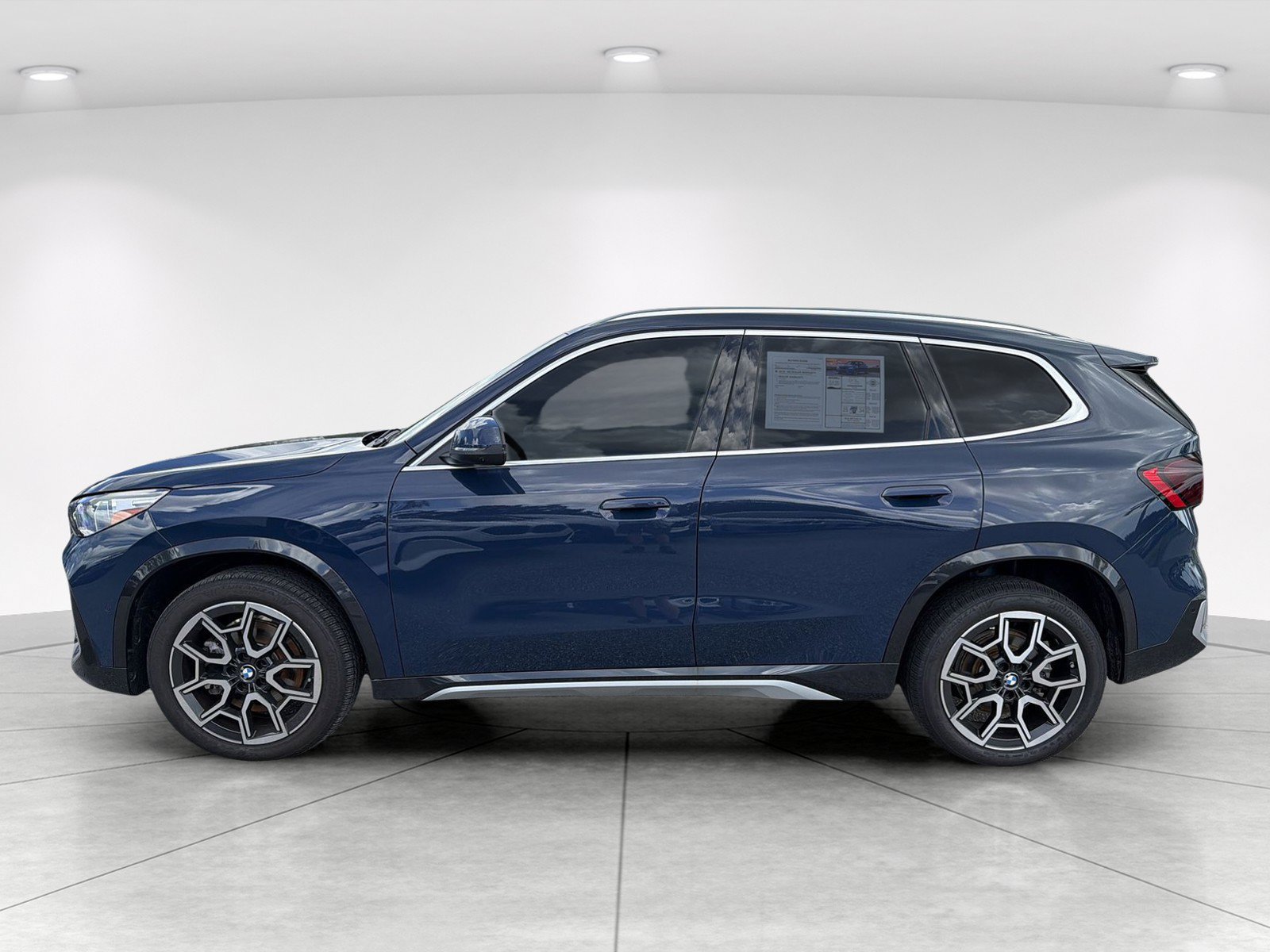 New 2026 BMW X1 xDrive28i w/ Technology Package AWD/4WD image 8