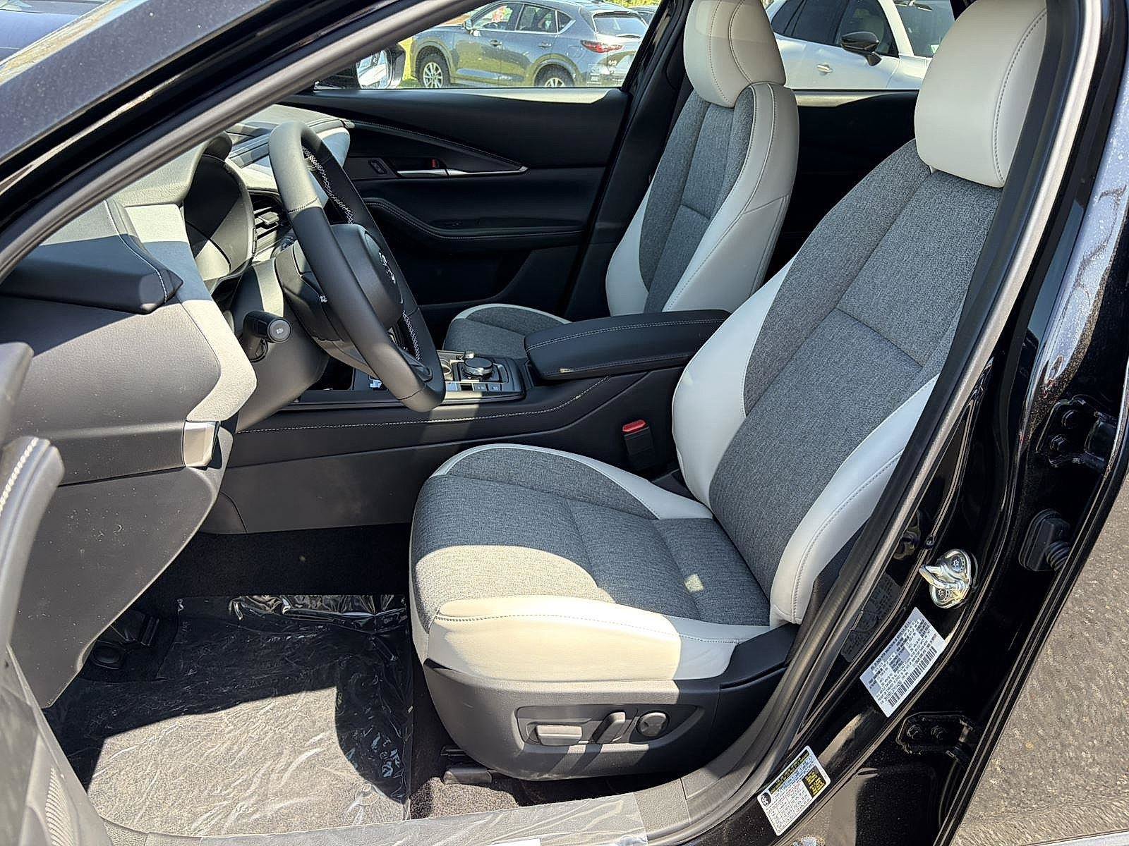 New 2026 MAZDA CX-30 Aire Edition AWD/4WD image 18