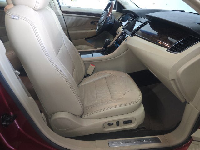 Certified 2018 Ford Taurus Limited AWD/4WD image 3
