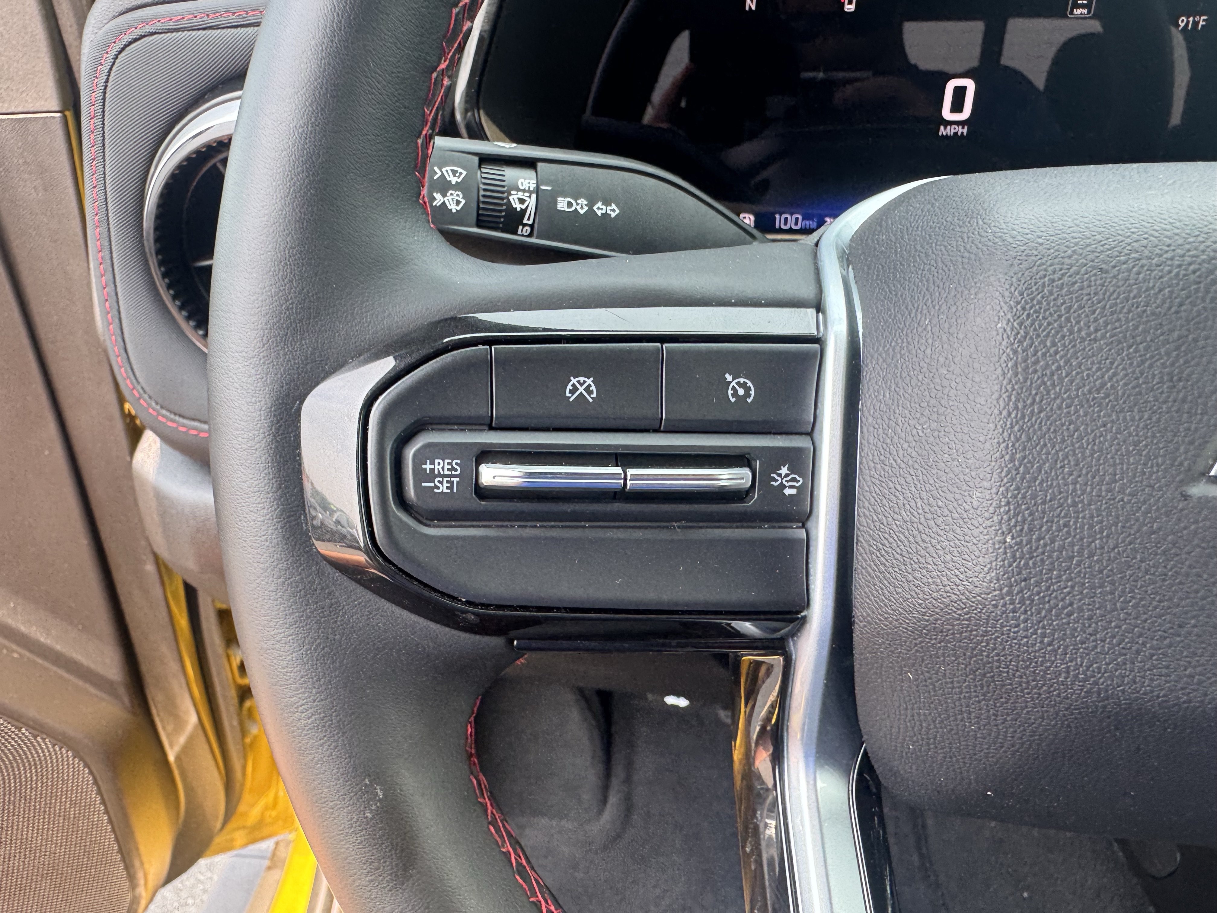 Used 2023 Chevrolet Colorado Z71 w/ Z71 Convenience Package 2 AWD/4WD image 18