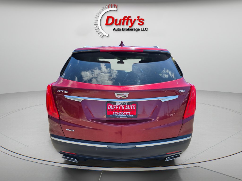 Used 2018 Cadillac XT5 Premium Luxury w/ Driver Assist Package AWD/4WD image 21