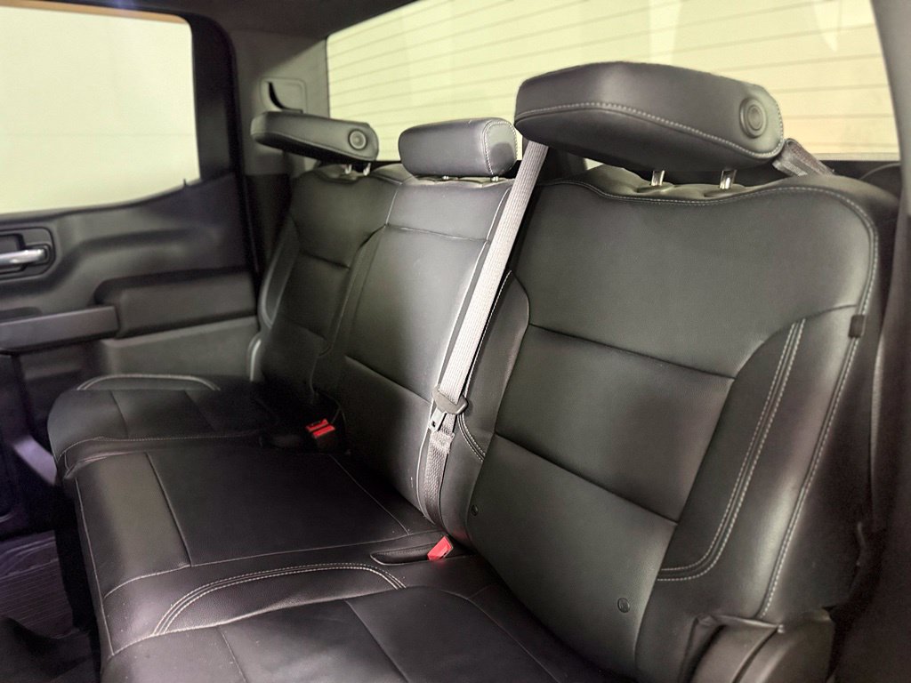 Used 2021 Chevrolet Silverado 1500 LT AWD/4WD image 23
