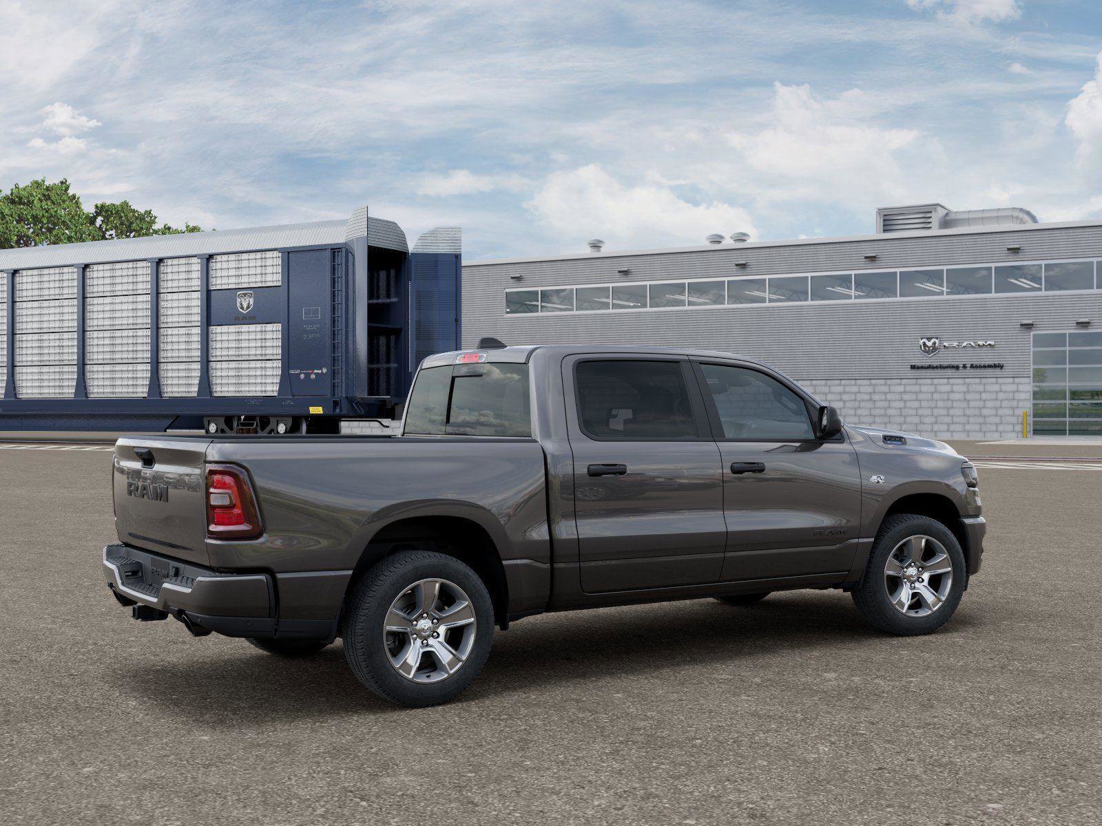 New 2026 RAM 1500 Express image 4