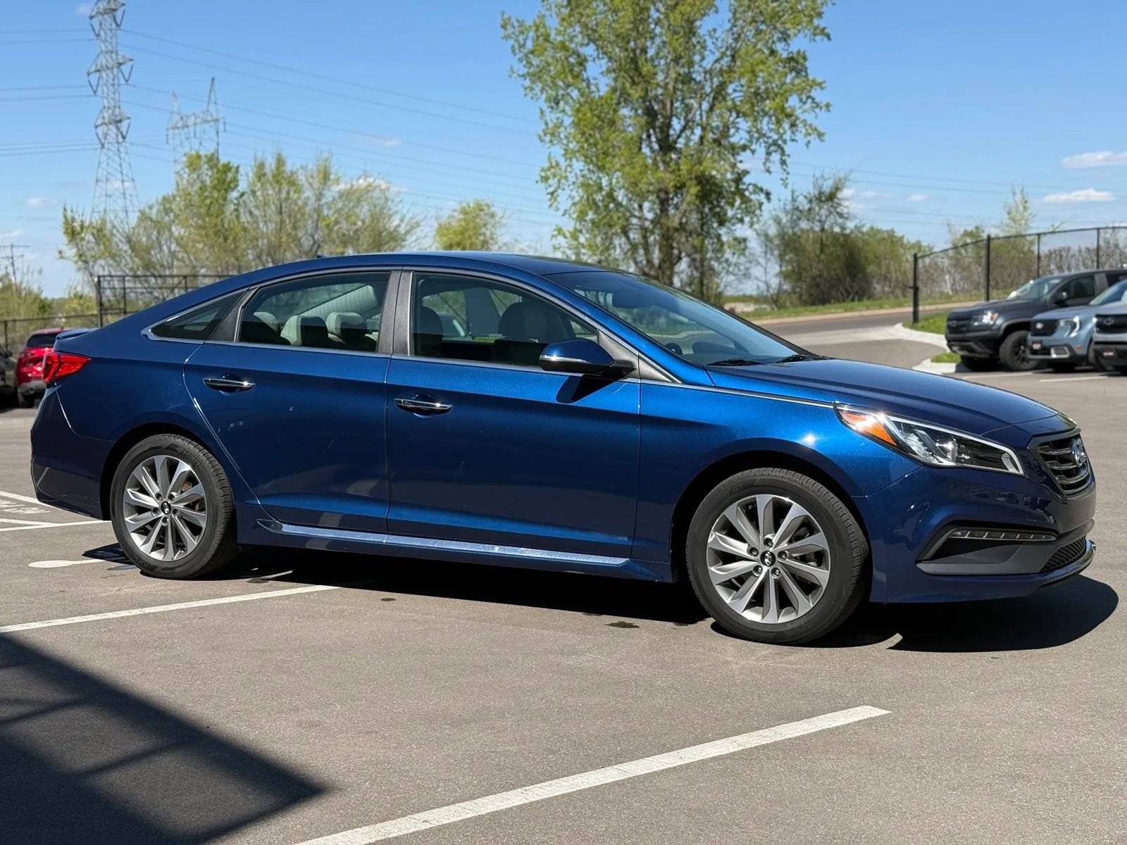 Used 2015 Hyundai Sonata Sport w/ Option Group 04 FWD image 6