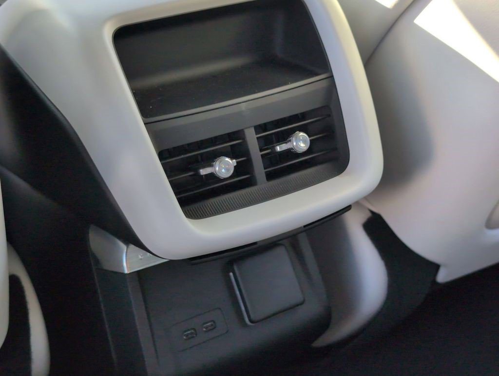 Certified 2023 Cadillac Lyriq 2WD image 21