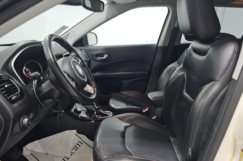 Used 2019 Jeep Compass Limited AWD/4WD image 5