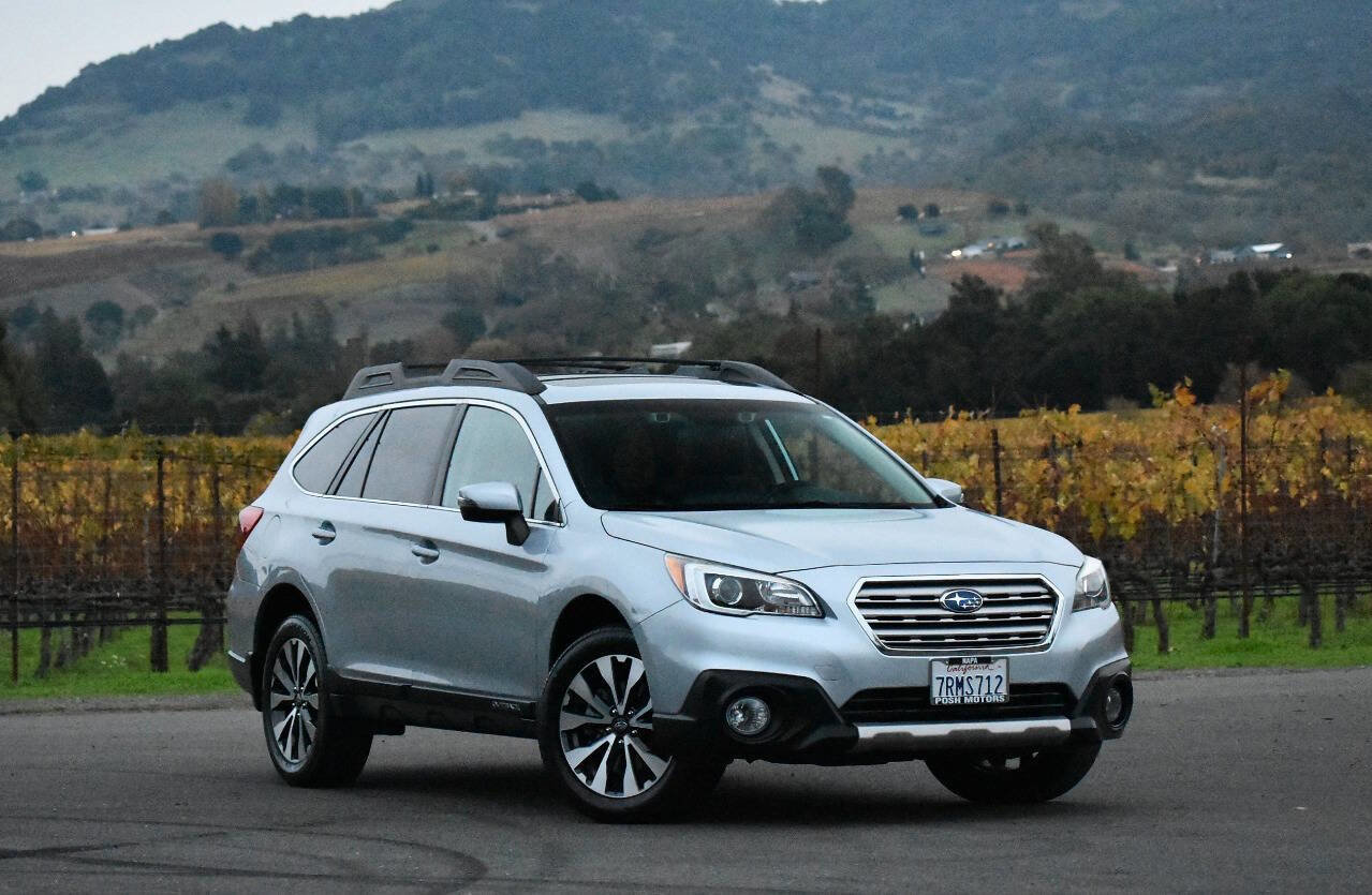 Used 2016 Subaru Outback 3.6R Limited image 2