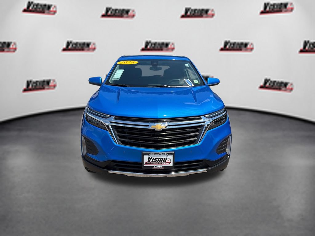 Used 2024 Chevrolet Equinox LT AWD/4WD image 2