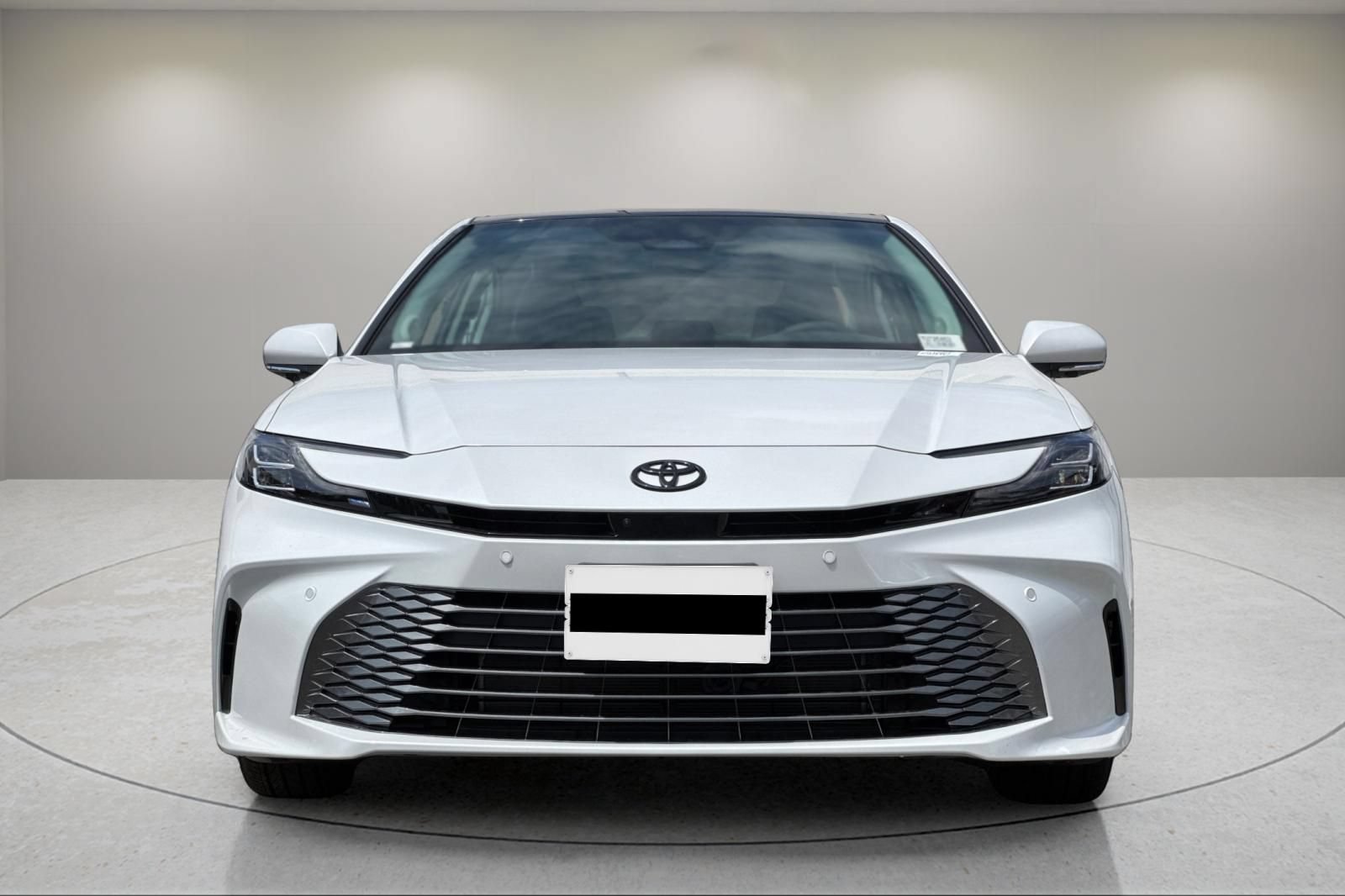 New 2026 Toyota Camry XLE w/ Premium Plus Package FWD image 9