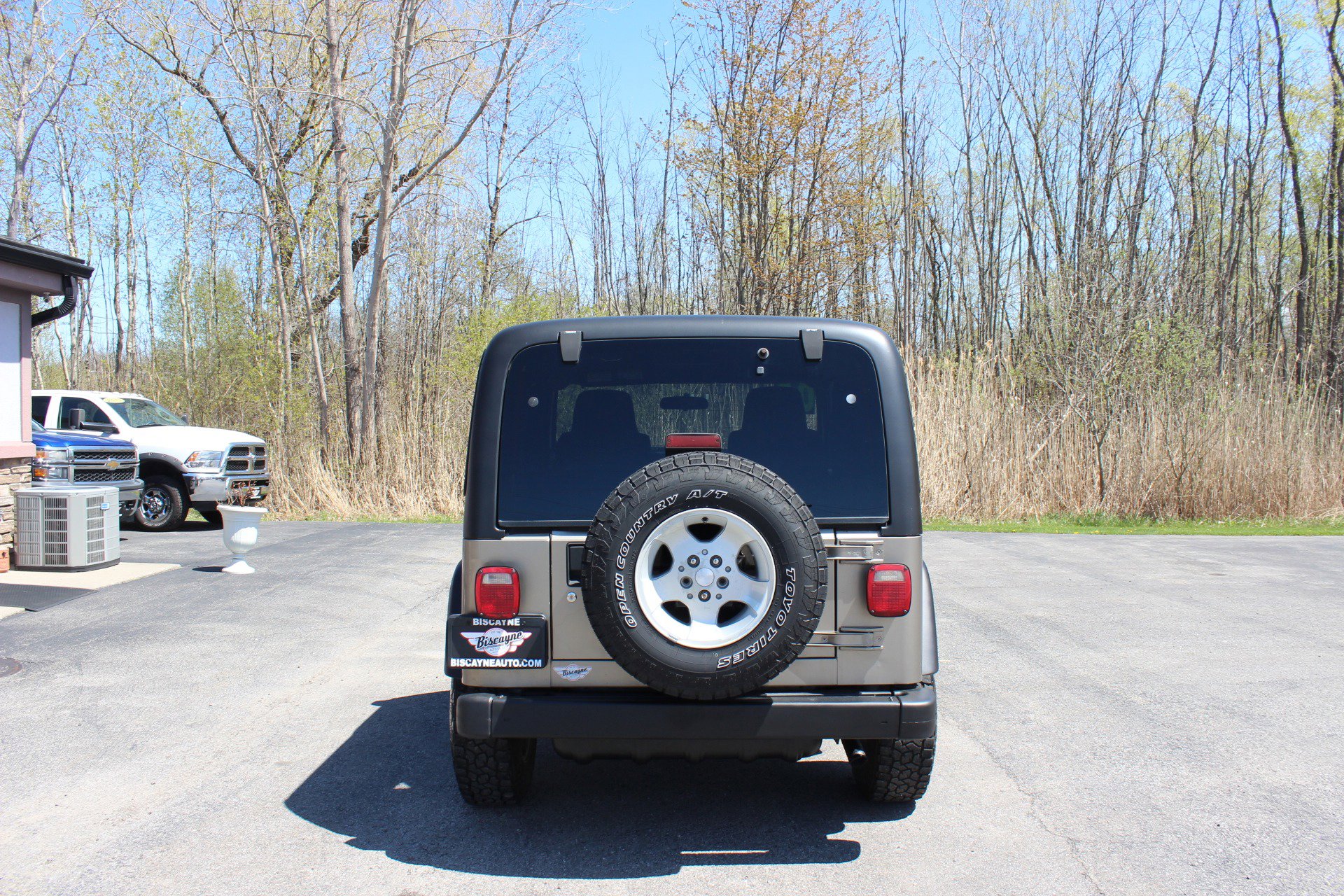 Used 2004 Jeep Wrangler SE w/ Ecco Tire & Wheel Group AWD/4WD image 6