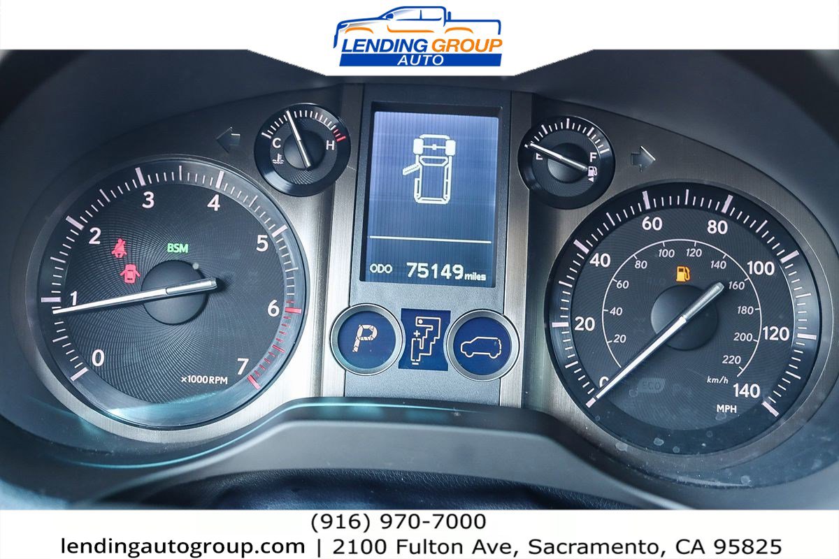 Used 2018 Lexus GX 460 Premium w/ Premium Package image 21