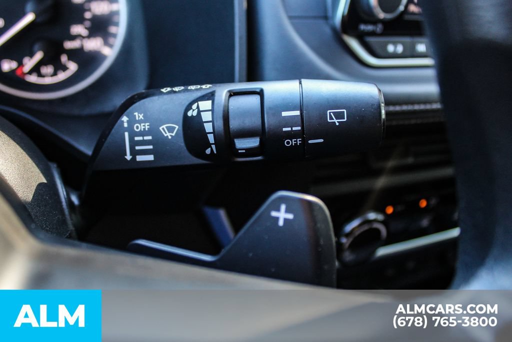 Used 2024 Nissan Rogue S FWD image 28