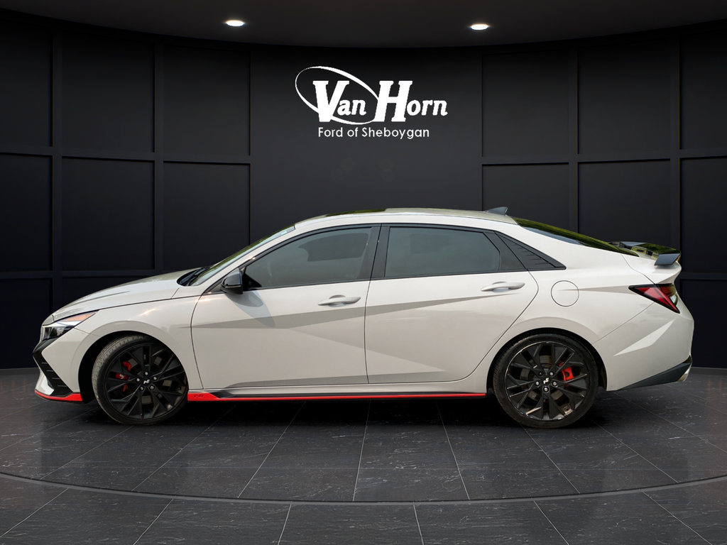Used 2022 Hyundai Elantra N FWD image 4