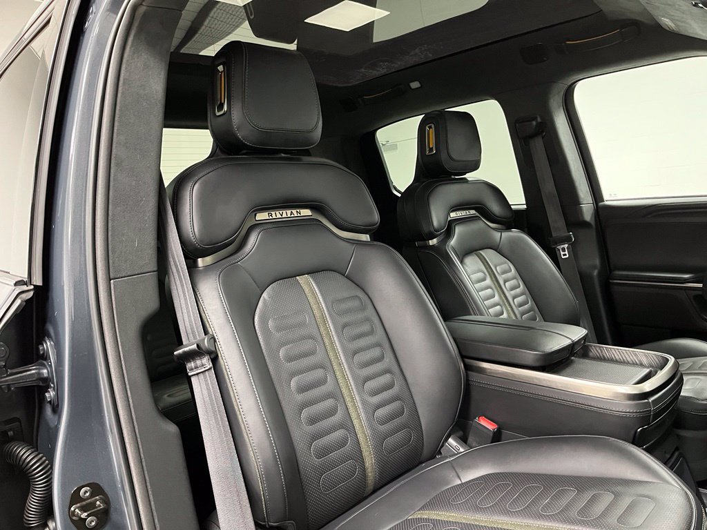 Used 2023 Rivian R1T Adventure Dual AWD/4WD image 56