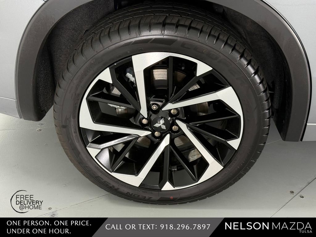 Used 2022 Mitsubishi Outlander SEL AWD/4WD image 11