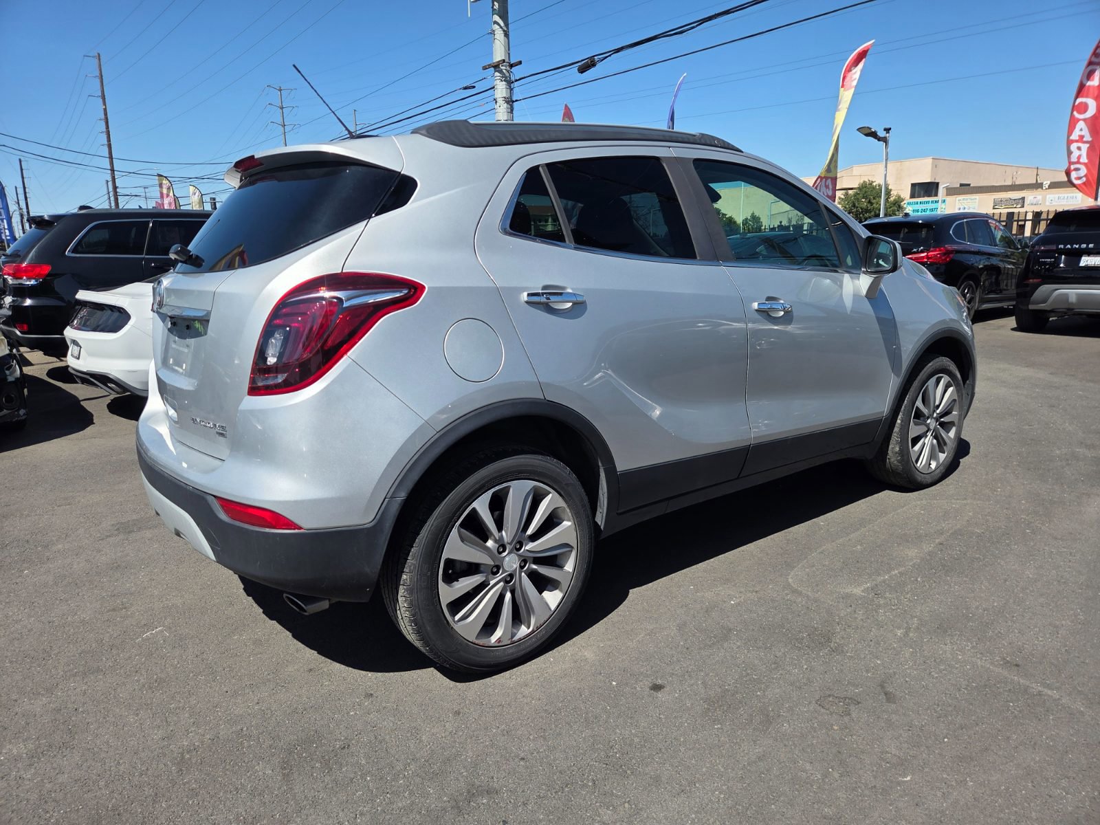 Used 2020 Buick Encore Preferred AWD/4WD image 4