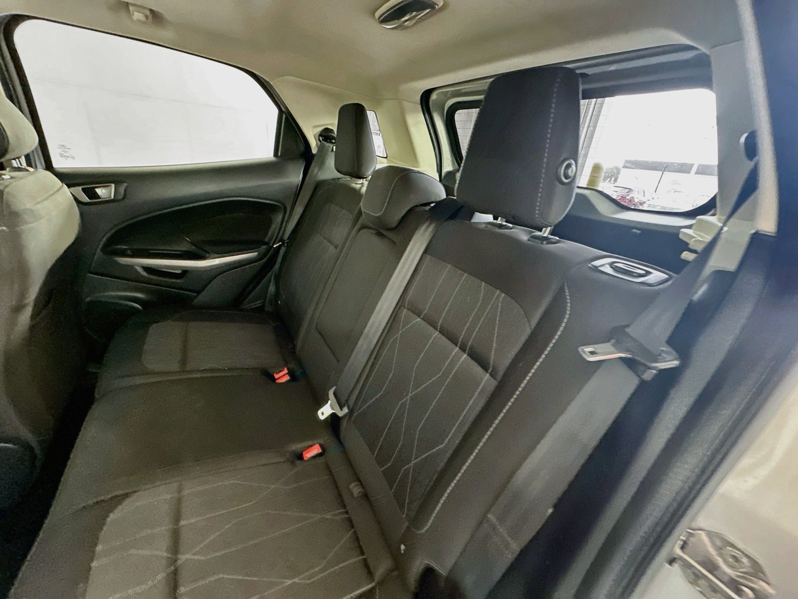 Used 2020 Ford EcoSport SE AWD/4WD image 24