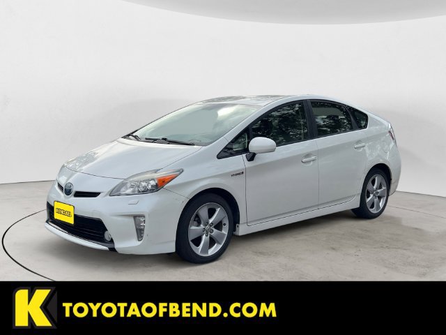 Used 2014 Toyota Prius Five w/ Advanced Technology Package FWD image 1