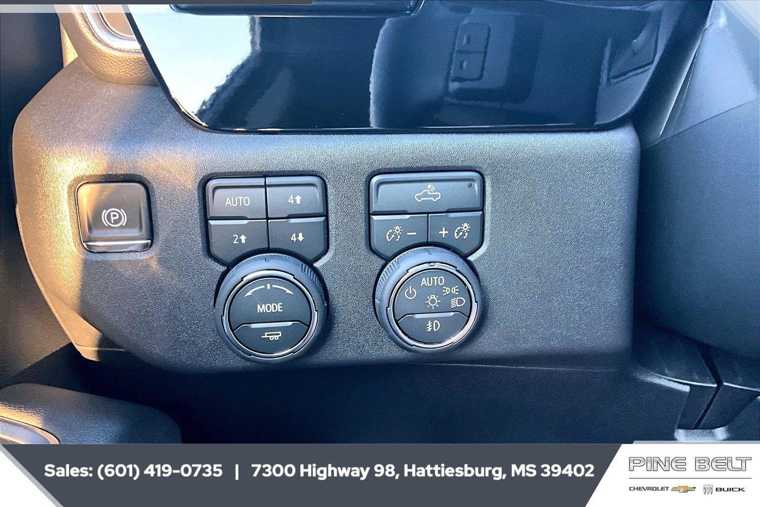 New 2026 Chevrolet Silverado 1500 RST w/ Convenience Package II AWD/4WD image 23