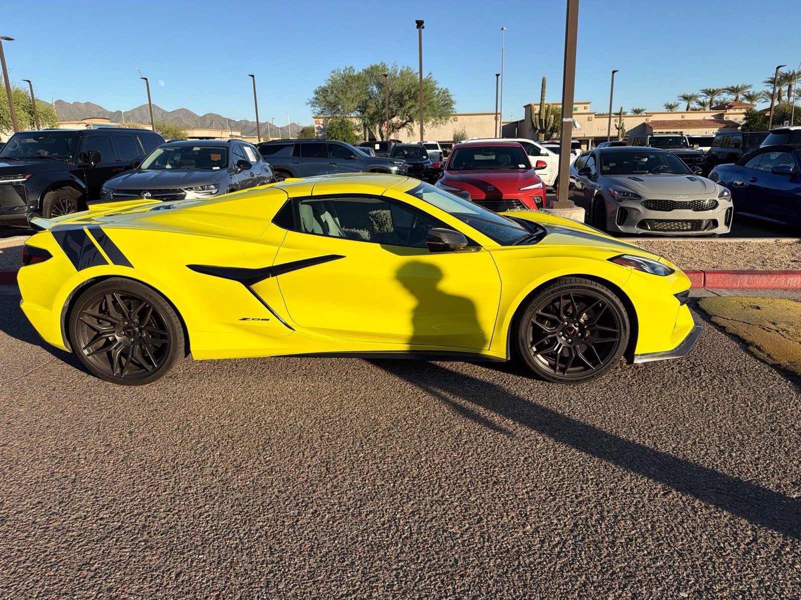 Used 2023 Chevrolet Corvette Z06 RWD image 6