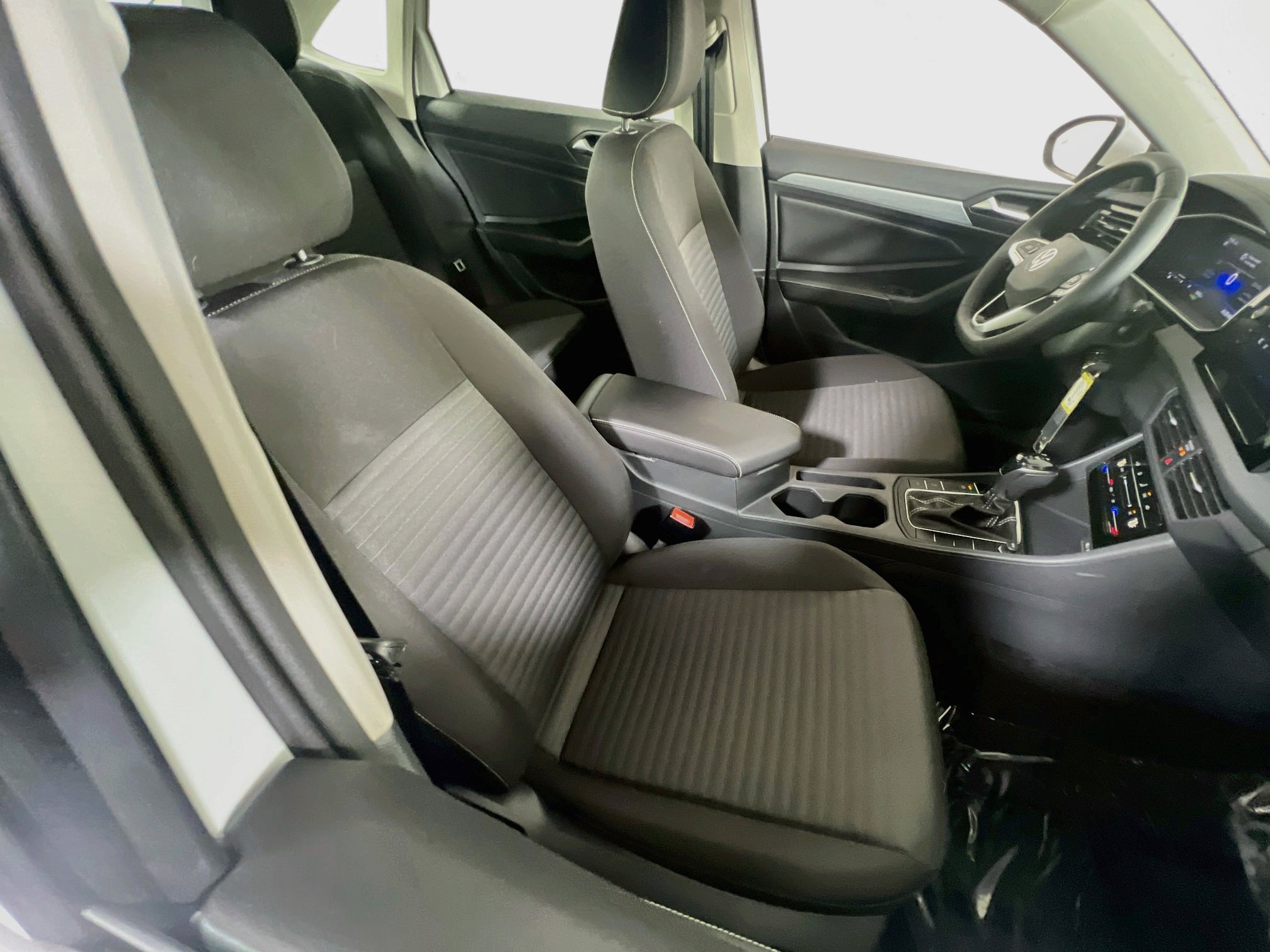 Used 2025 Volkswagen Jetta S FWD image 25