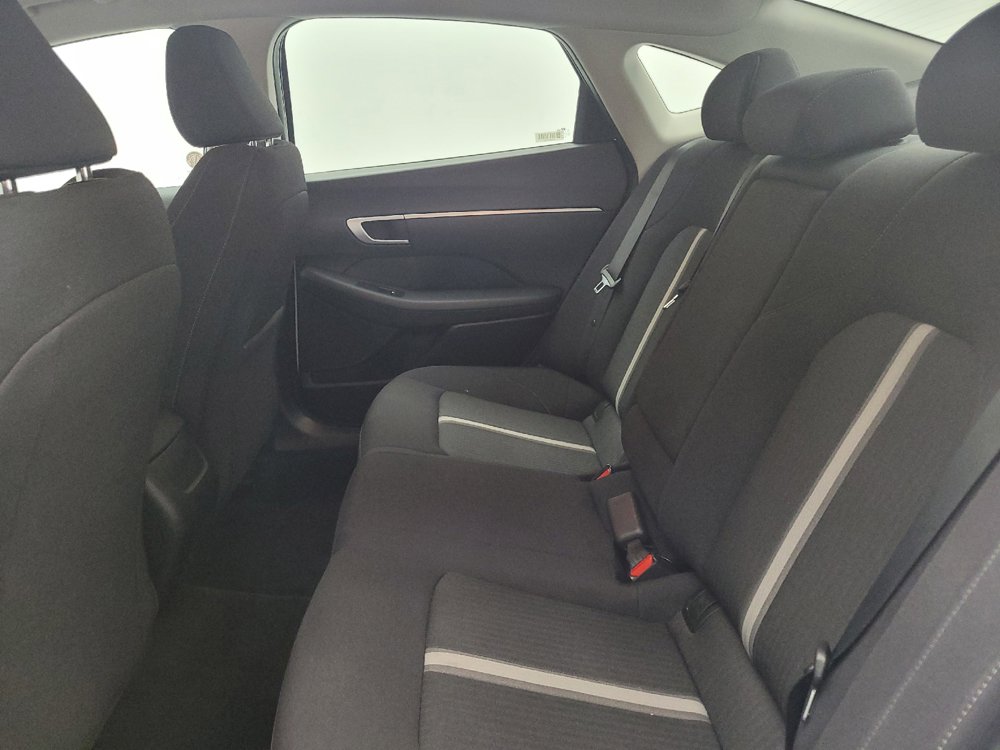Used 2025 Hyundai Sonata SEL FWD image 18