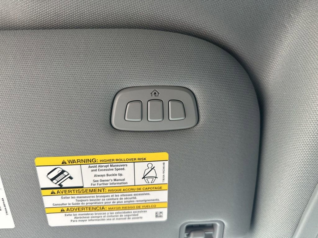 New 2026 Ford F250 Lariat w/ Black Appearance Package image 23