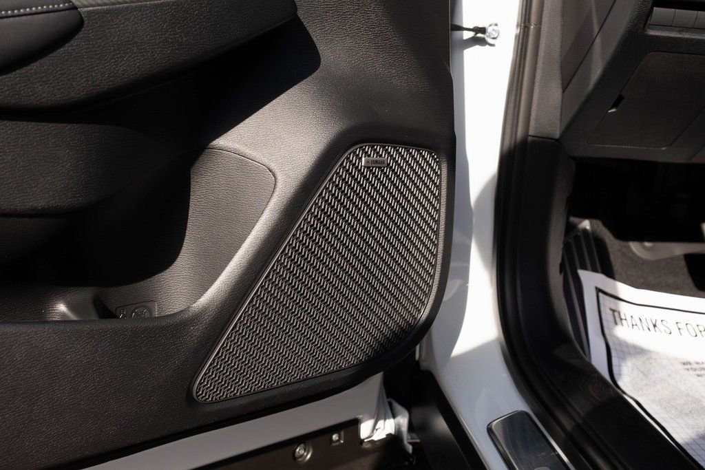 New 2026 Mitsubishi Outlander SEL FWD image 15