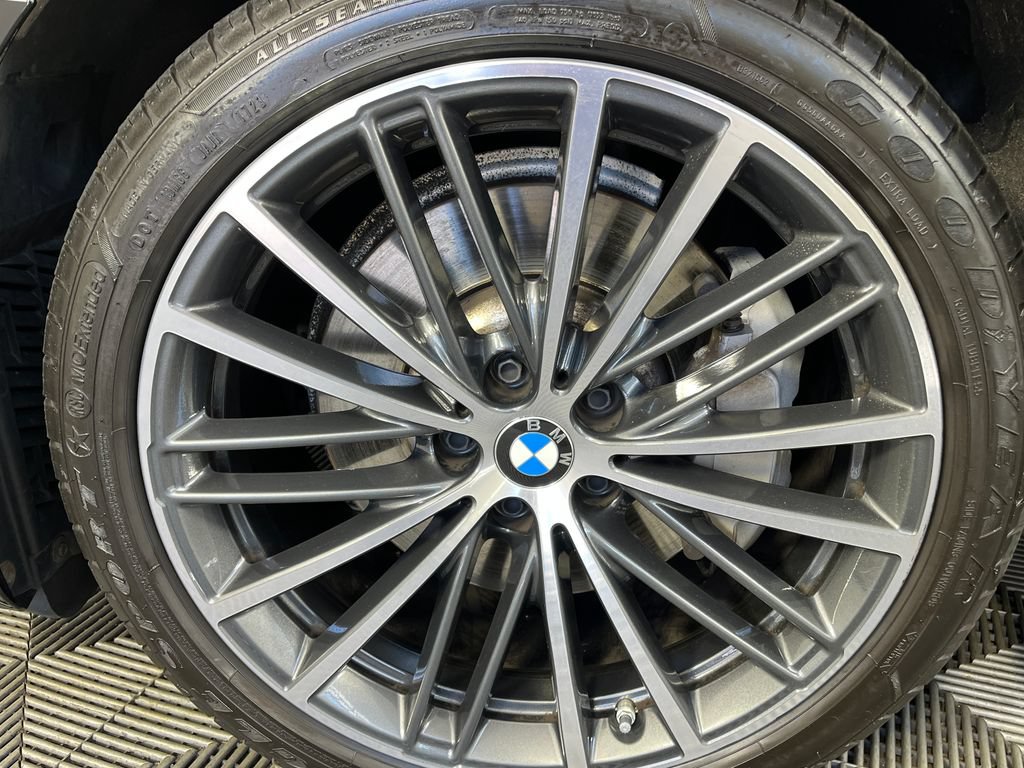 Used 2023 BMW 530i xDrive w/ Convenience Package AWD/4WD image 15