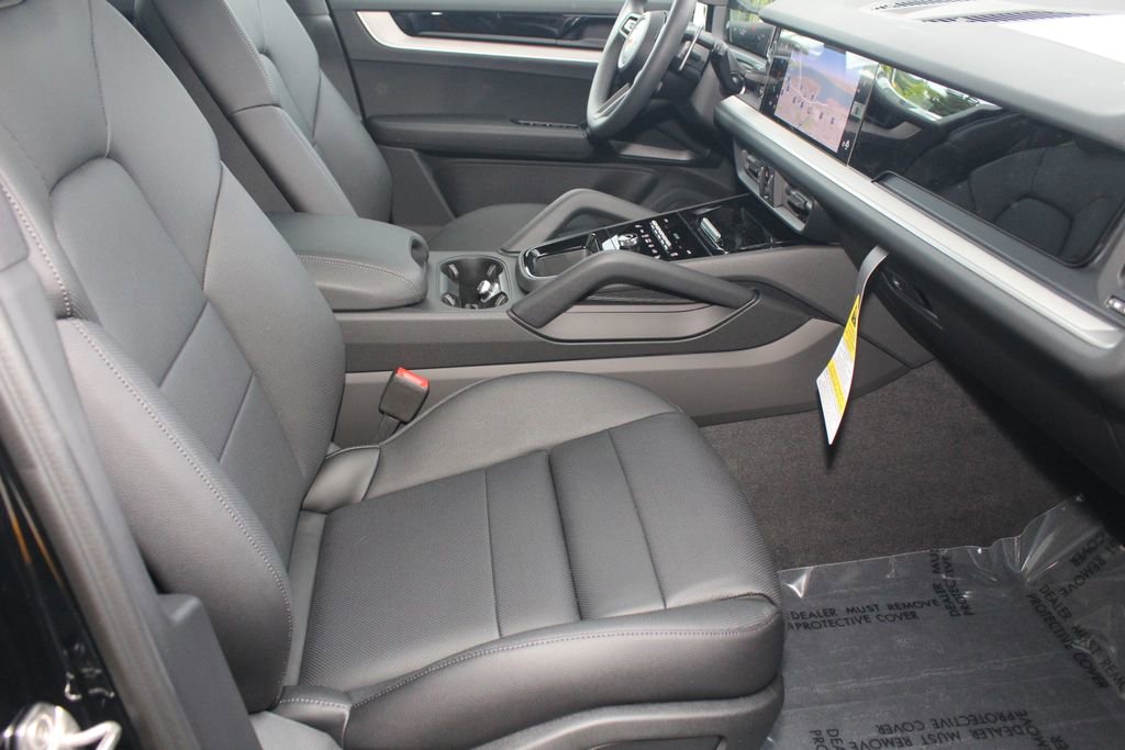 New 2026 Porsche Cayenne image 26