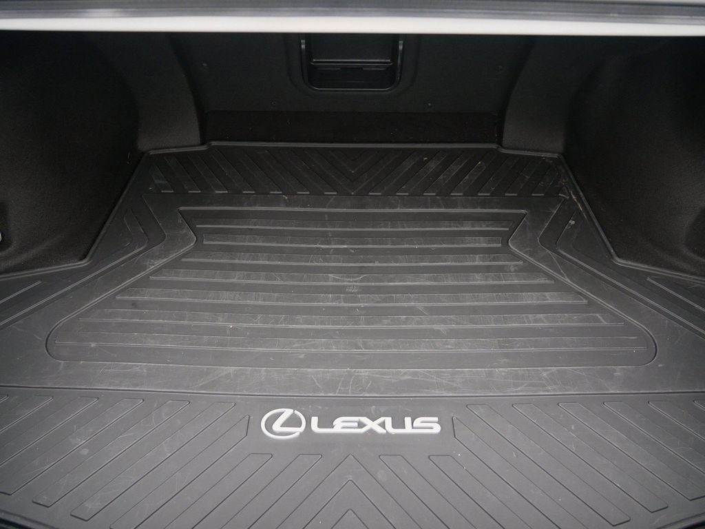 Certified 2024 Lexus ES 300h w/ Premium Package FWD image 12