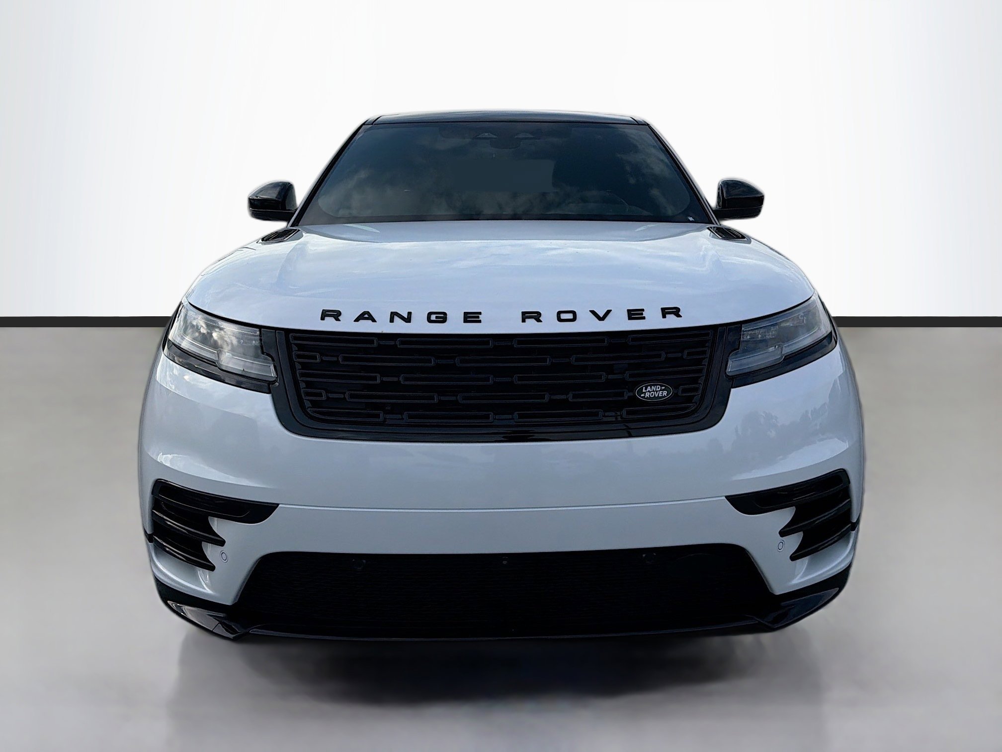 New 2026 Land Rover Range Rover Velar Dynamic SE image 8