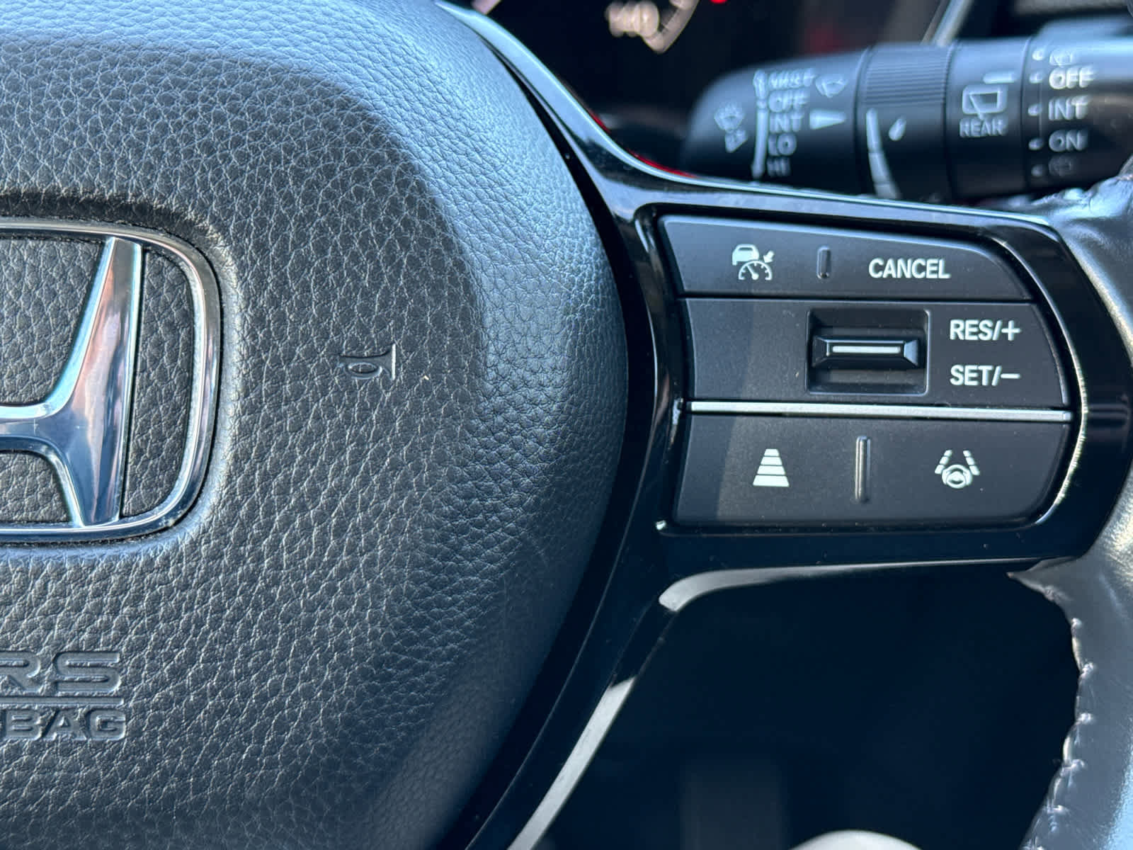 Used 2023 Honda CR-V EX-L image 18