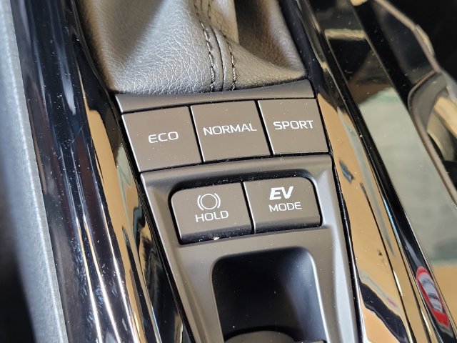 Certified 2025 Toyota Camry XSE w/ Premium Plus Package FWD image 16