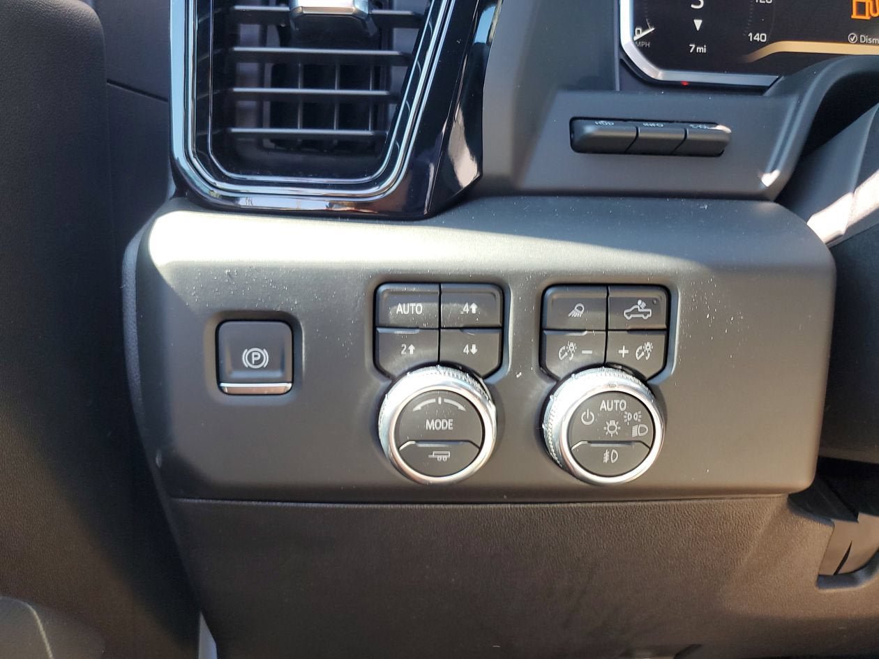 New 2026 GMC Sierra 2500 AT4X AWD/4WD image 31