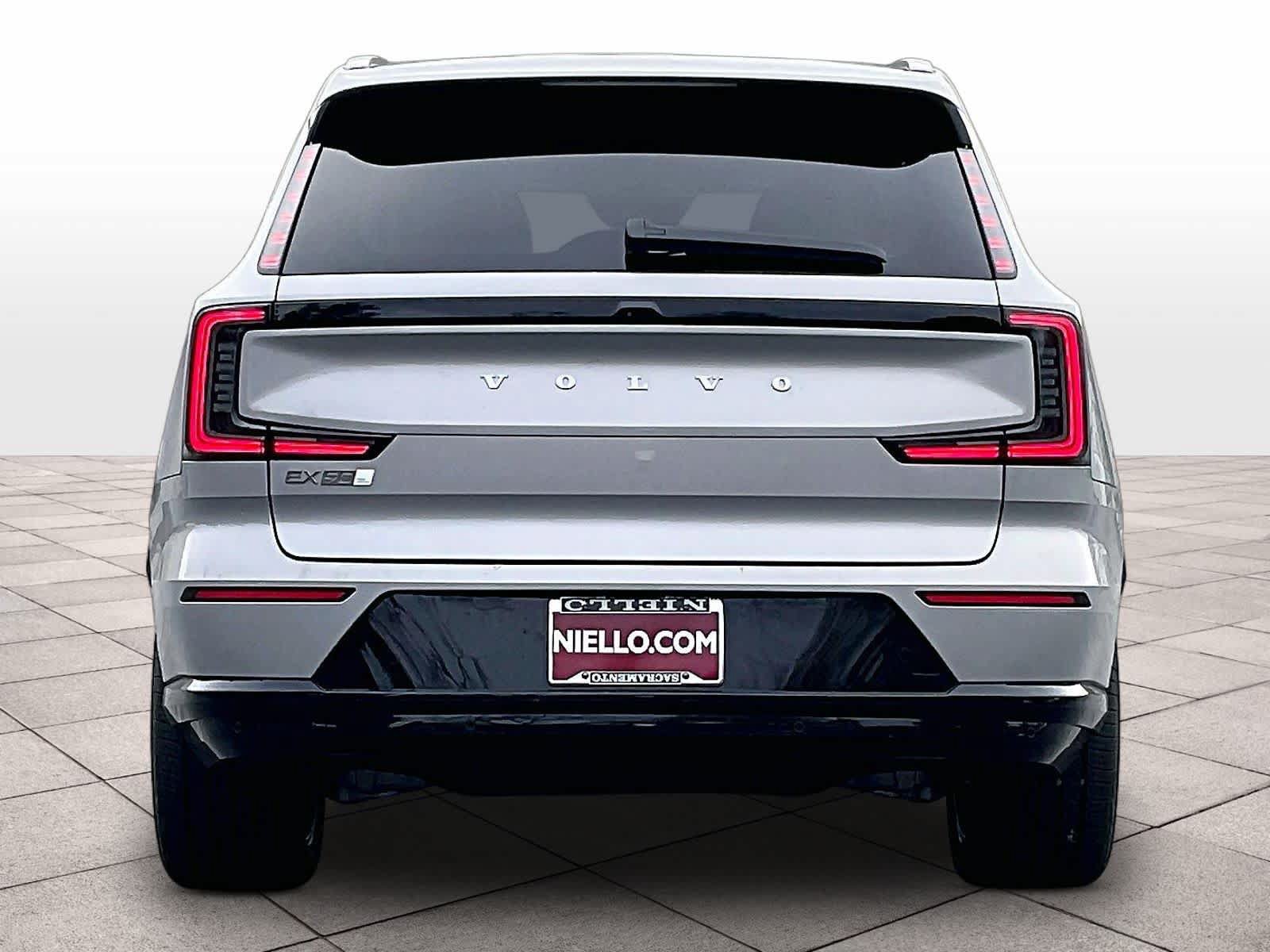 New 2025 Volvo EX90 Plus w/ Protection Package Premier AWD/4WD image 6