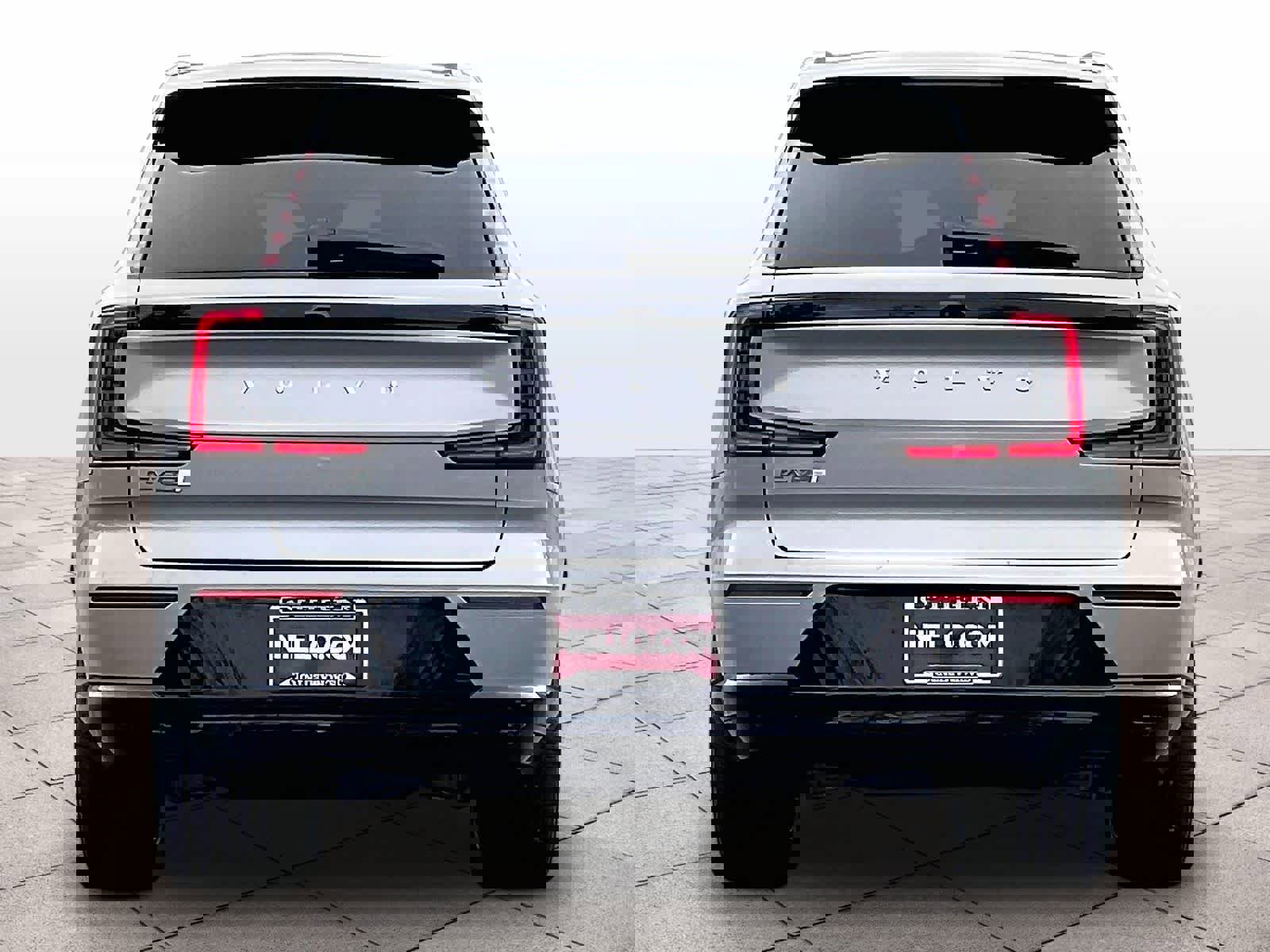 New 2025 Volvo EX90 Plus w/ Protection Package Premier image 6